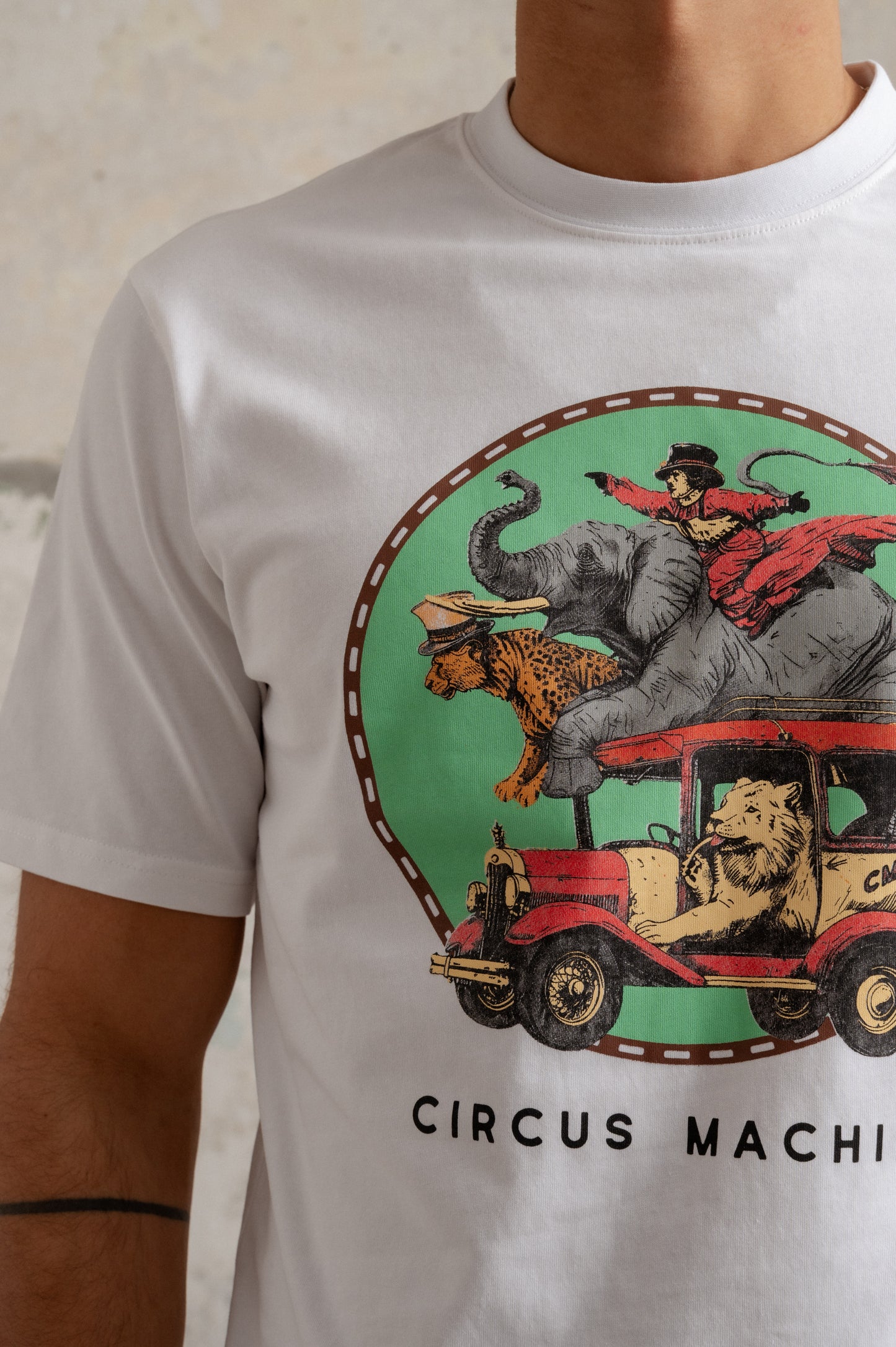 Tee White Driving Print